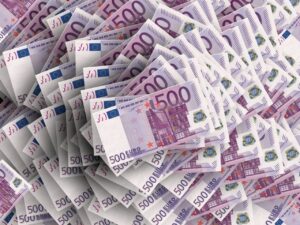 Preis für kWh Strom mit Photovoltaik reduzieren, Finanzielle Unterstützung
