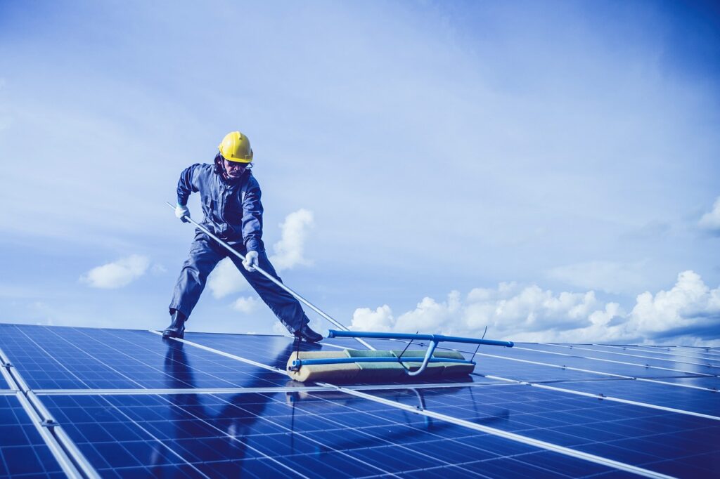 Photovoltaik Reinigung in der Nähe Titel
