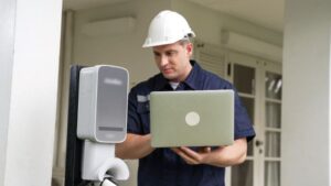 Wallbox an PV Anlage anschließen