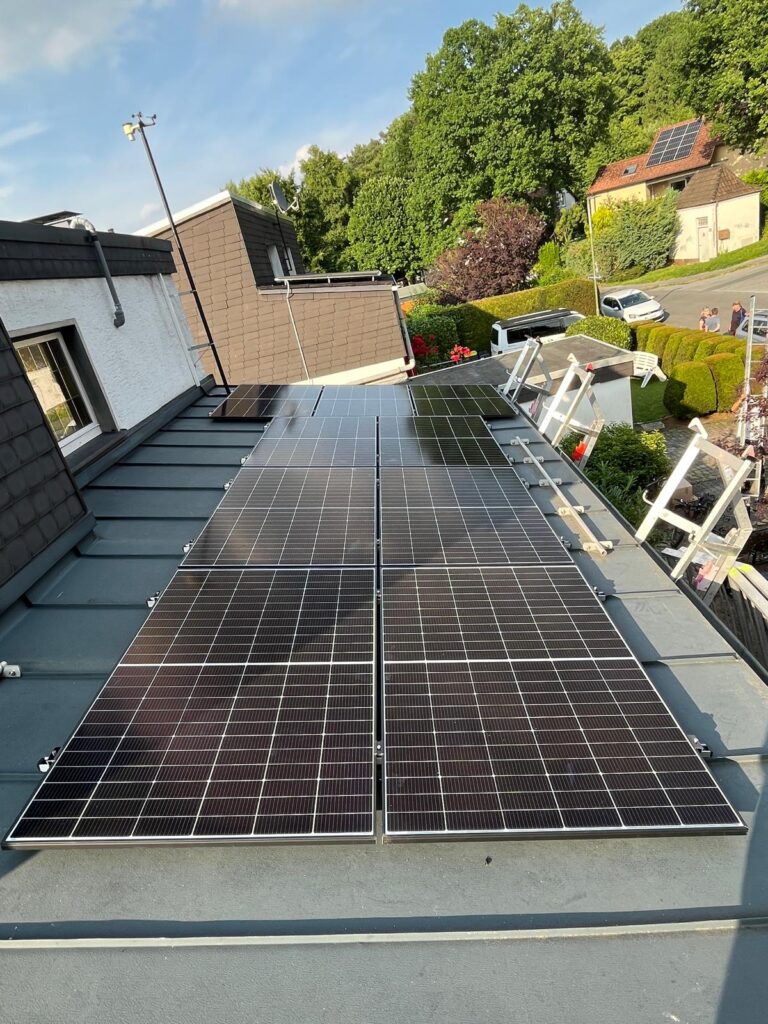 Photovoltaik-Anlage in Iserlohn-Sümmern, installiert von der AceFlex GmbH