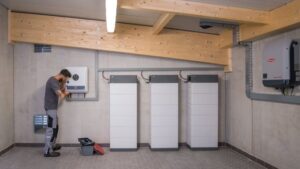 BYD Akku PV Titel, Quelle: Fronius Solar & Energy, Kostal Plenticore G3 Datenblatt